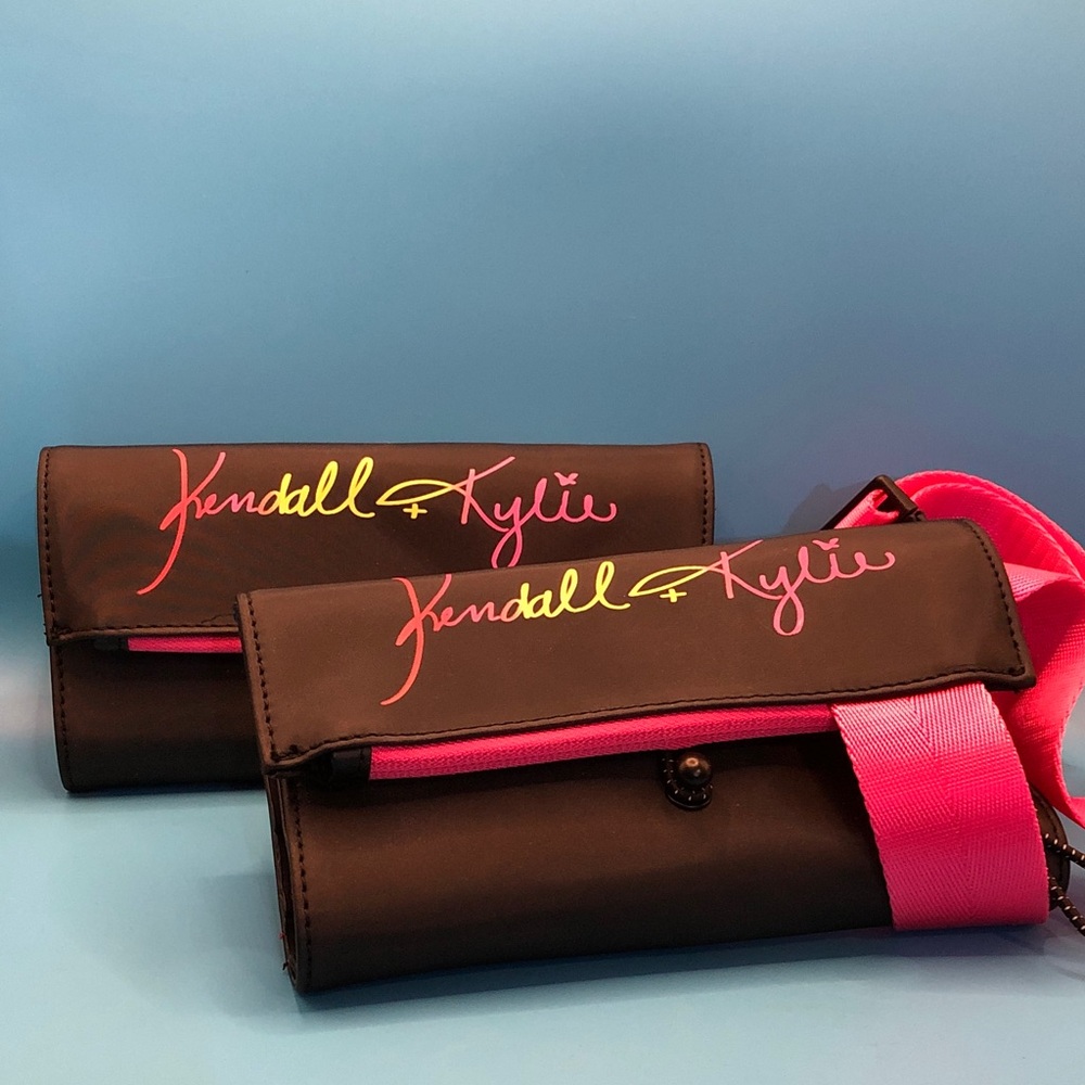 Kendall & Kylie Black Makeup Brush Bags with Pink Strap/Belt